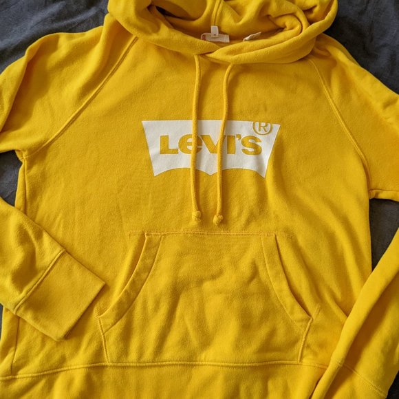 Levi’s Logo Hoodie in Yellow/White - Picture 2 of 8